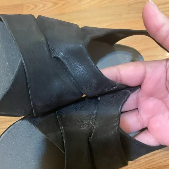 Cloudsteppers by Clarks Black Wedge Sandals Comfort Design - Picture 9 of 9